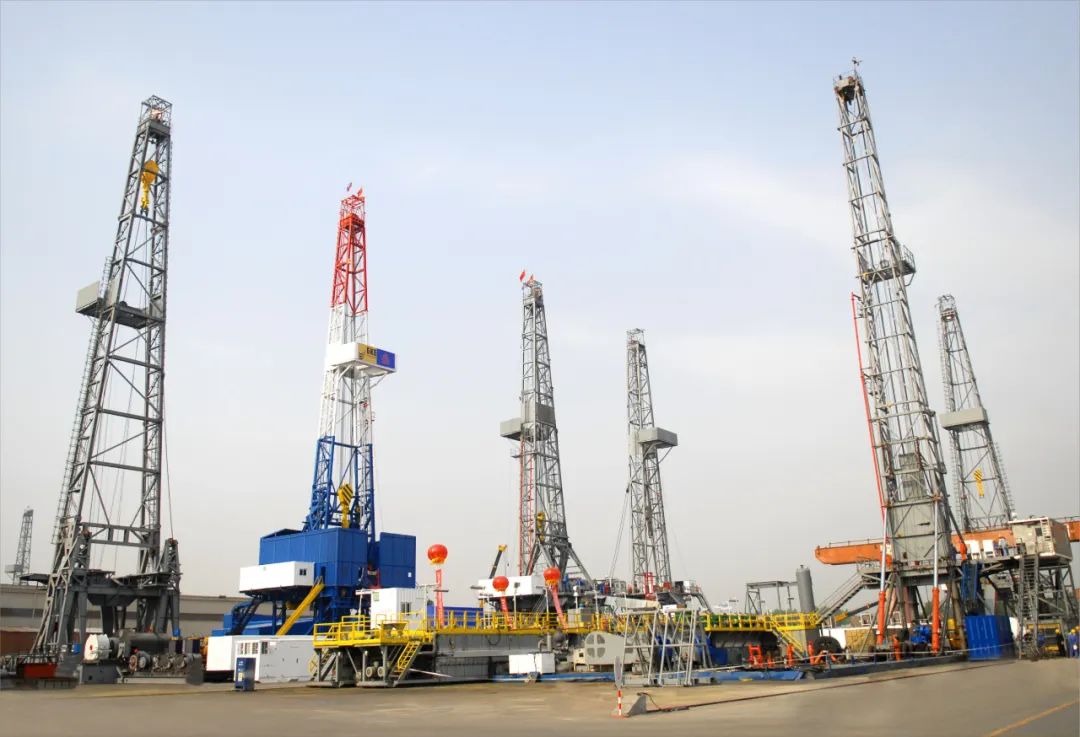 F97A56621F47BF454B5635D3805_CA5BBCBE_18347