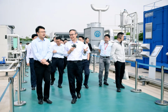 2E5A88B1FFFA636330A5C3C0B21_41C83AEE_C7B4A