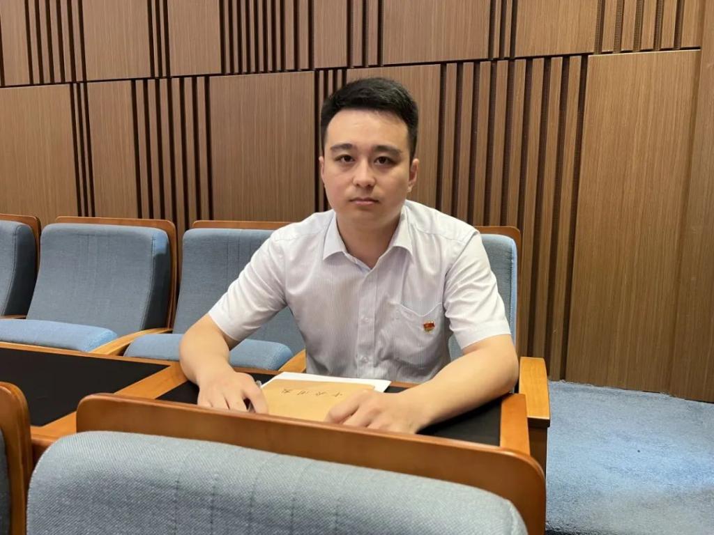 8AEDB0B3ED89E330ACB29B2903C_DC231E35_1880D