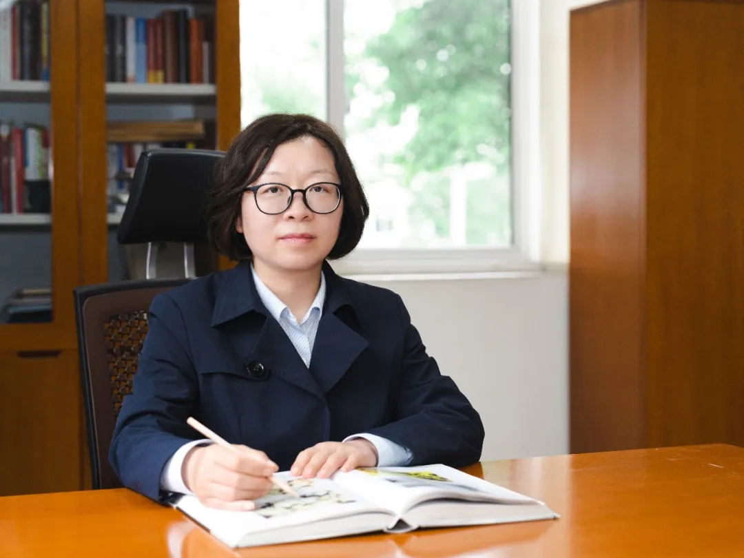 EDE49FC9DB6C33E3882076CFCAA_0F9D59BE_EDE61