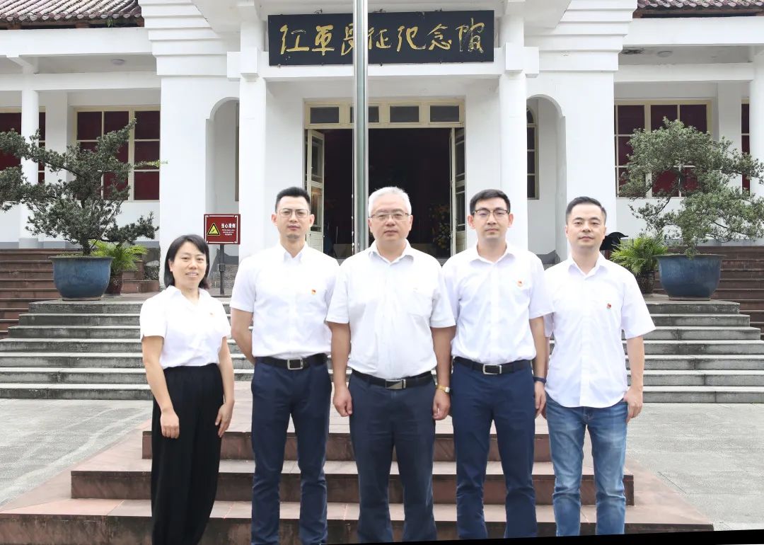 1351F34EB6799B927740C998326_4AAD0F62_2234C