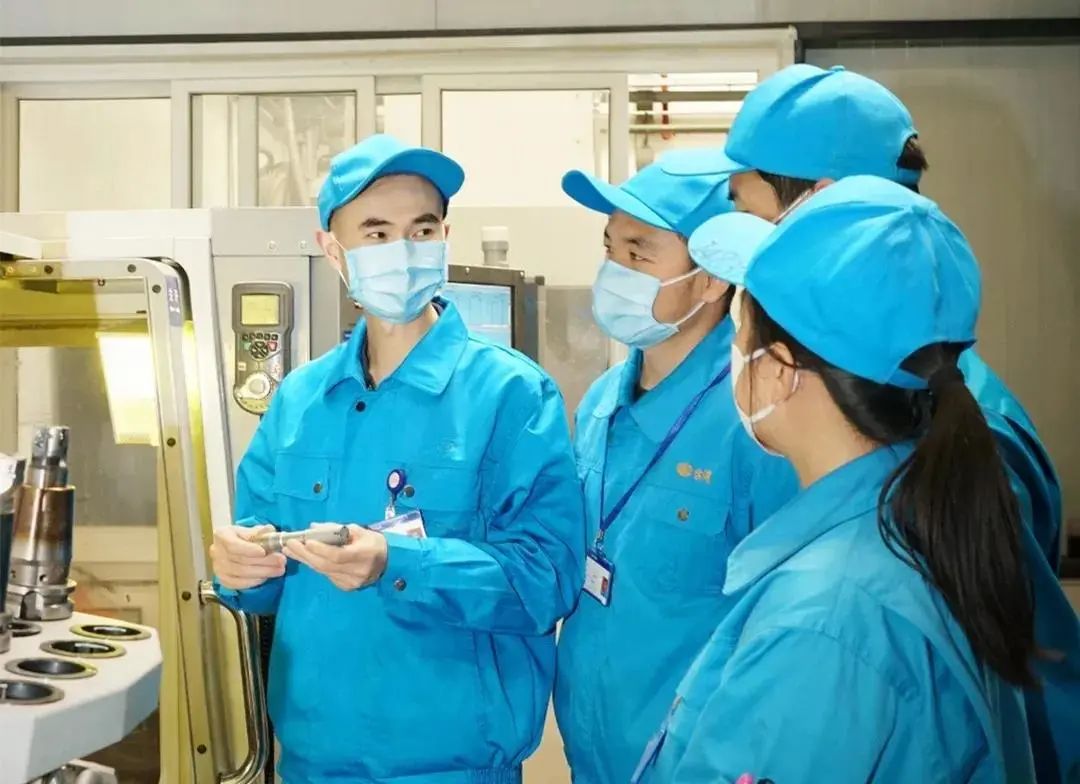 C62E388DBDE83B88E5C058D8405_D0DC37F5_186DD